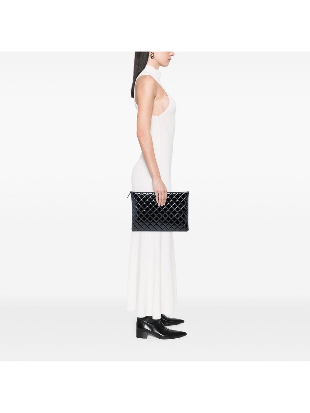 Chanel O Case Clutch Quilted Patent #274717C10B - Picture 7 of 7